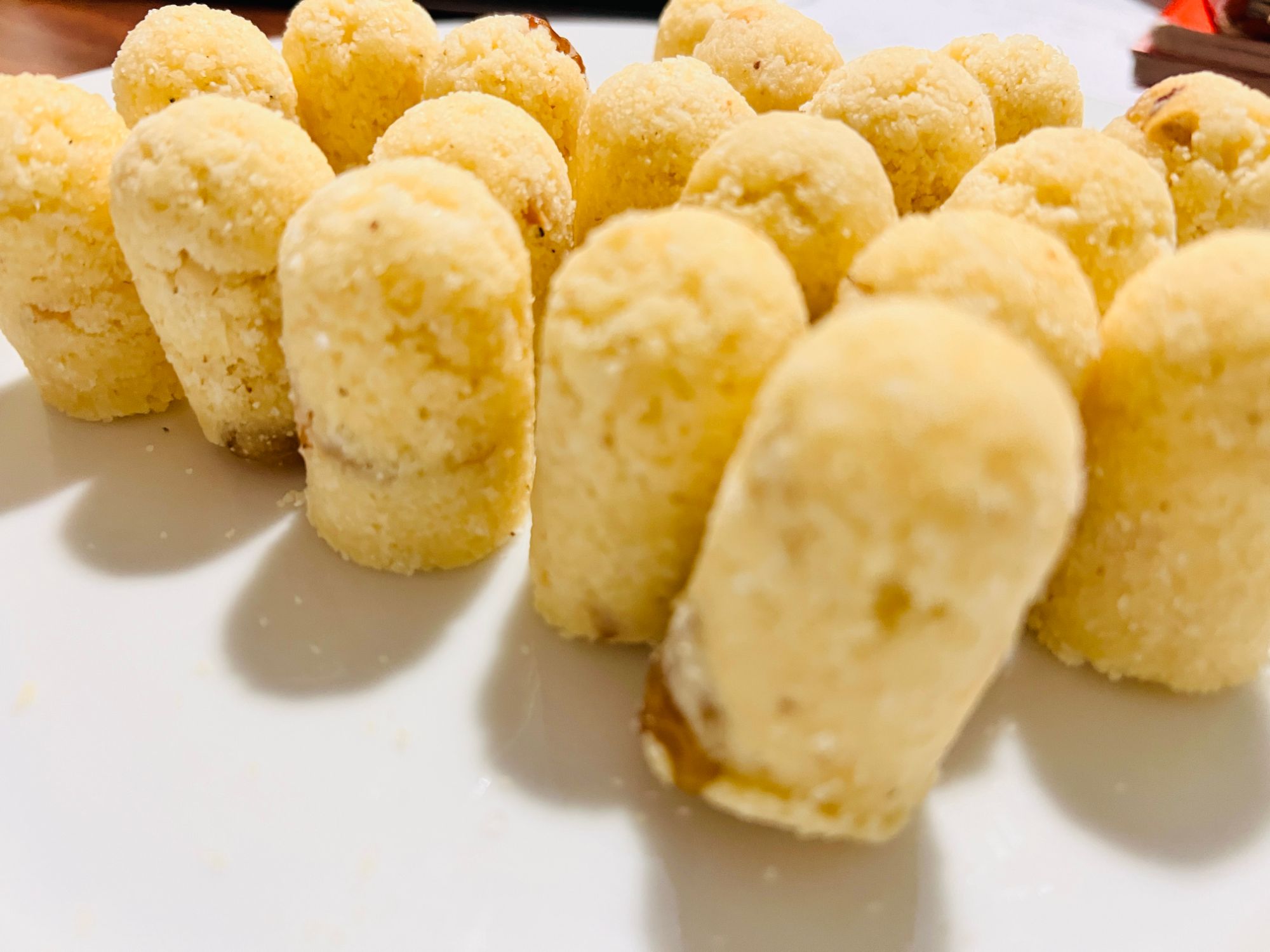 Sri Lankan style Rava Laddu - 50pcs Pack gallery image
