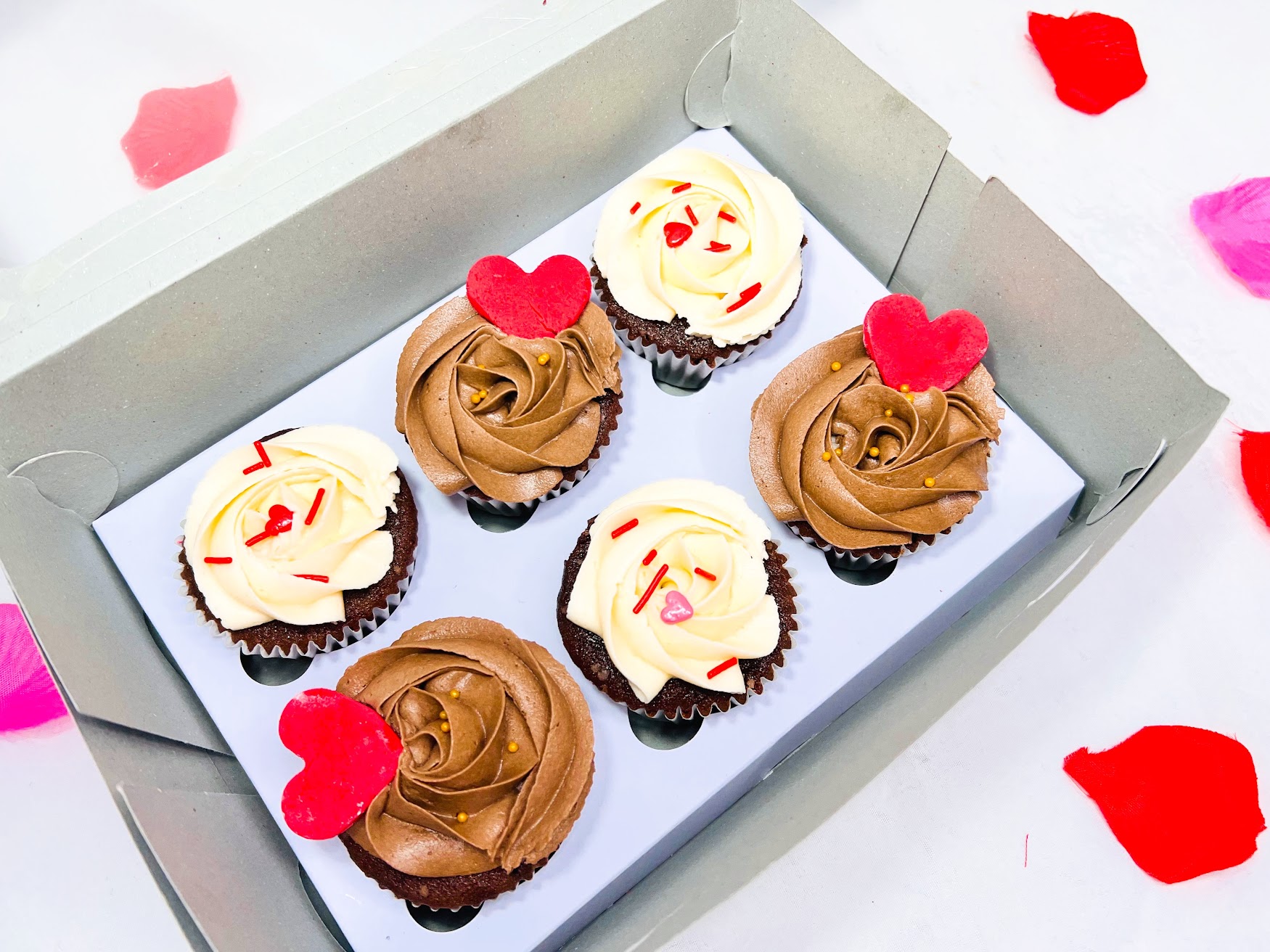 Valentines Cup Cake - 6 PCS — image 5