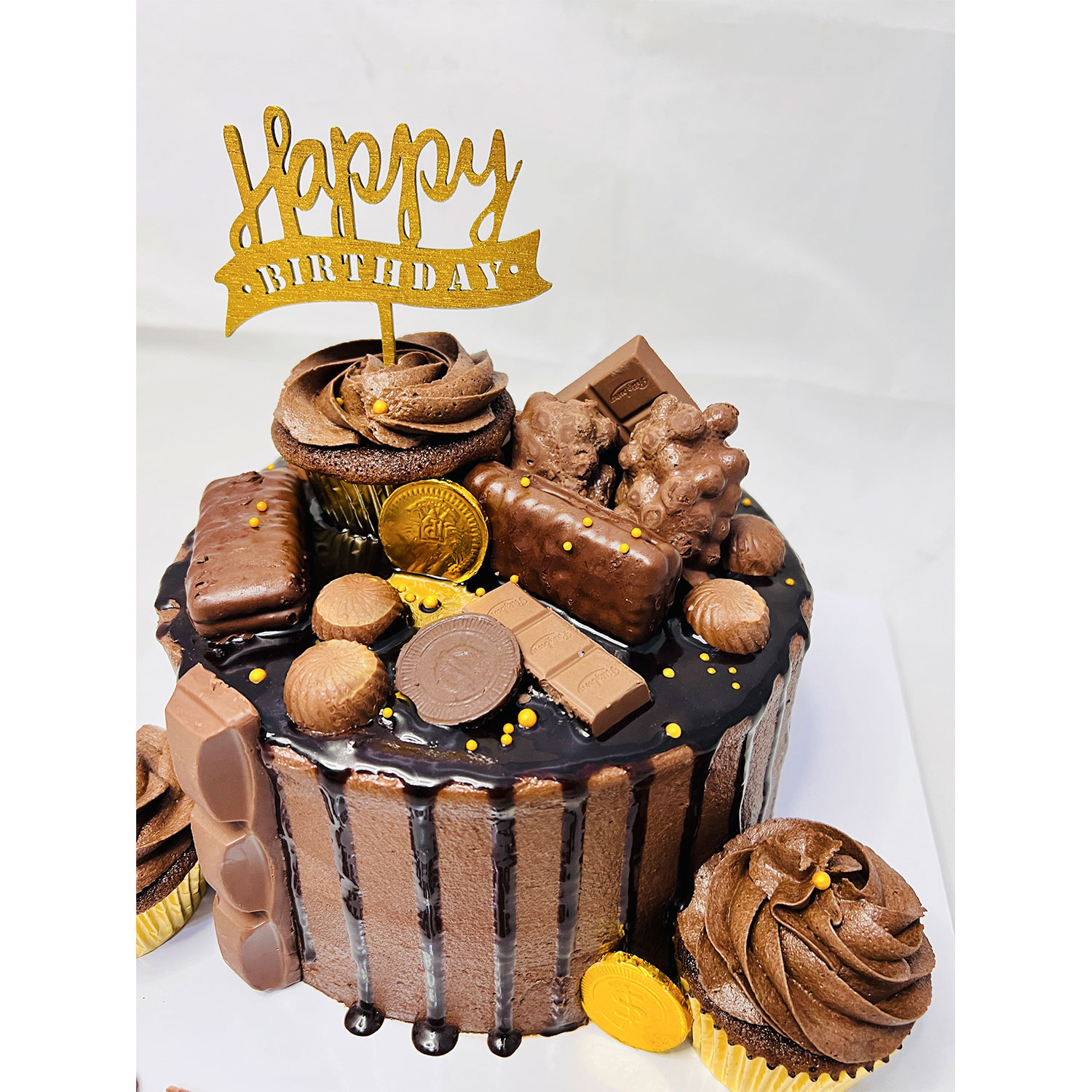 Signature Birthday Cake - 1kg gallery image