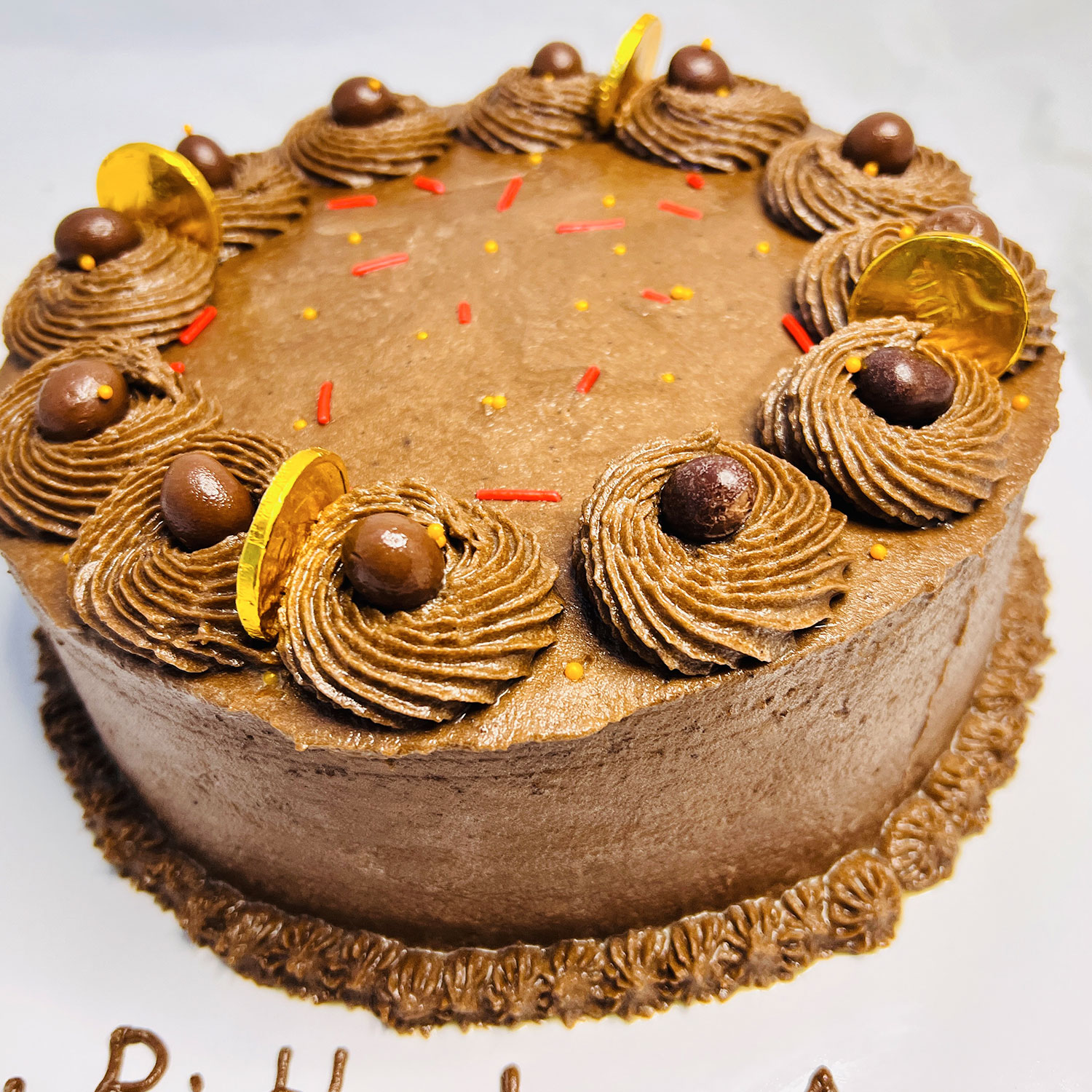 Minimal Chocolate Birthday Cake for Mom gallery image