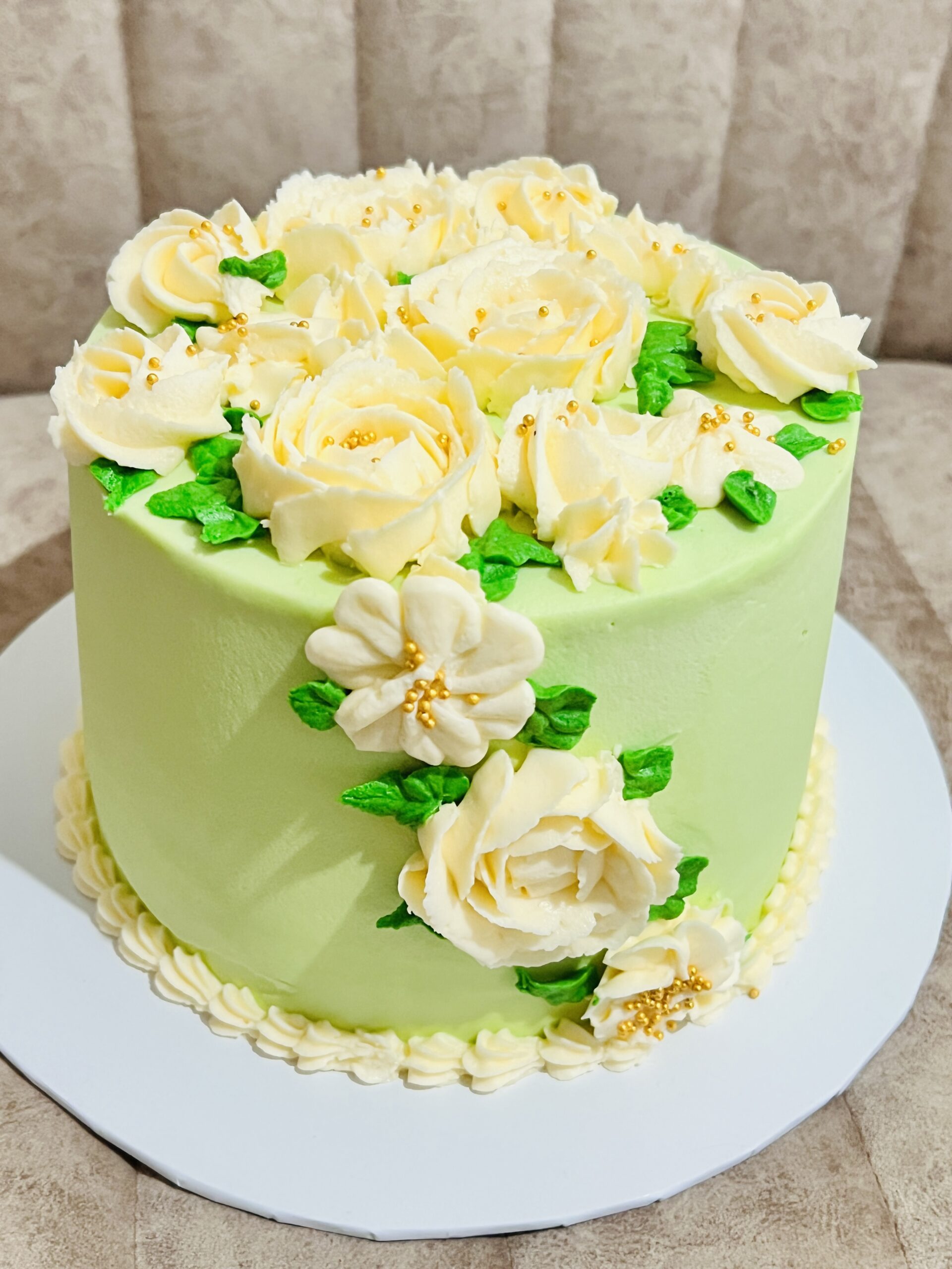 Anniversary Floral Cake — image 5