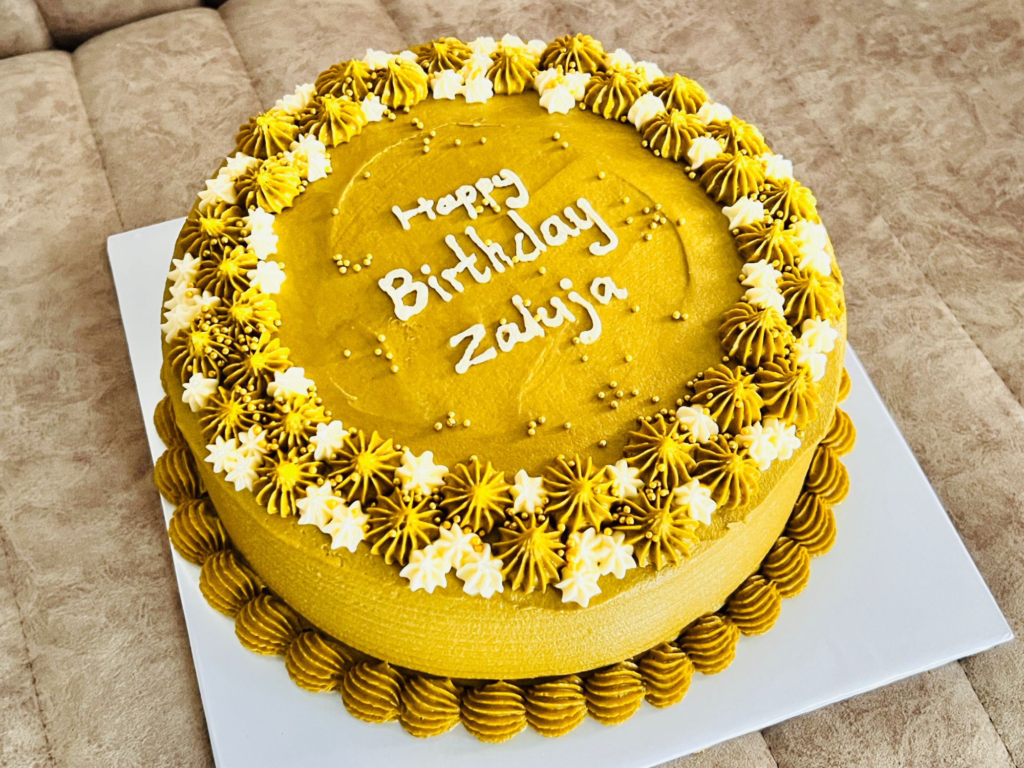 Golden Celebration Cake gallery image