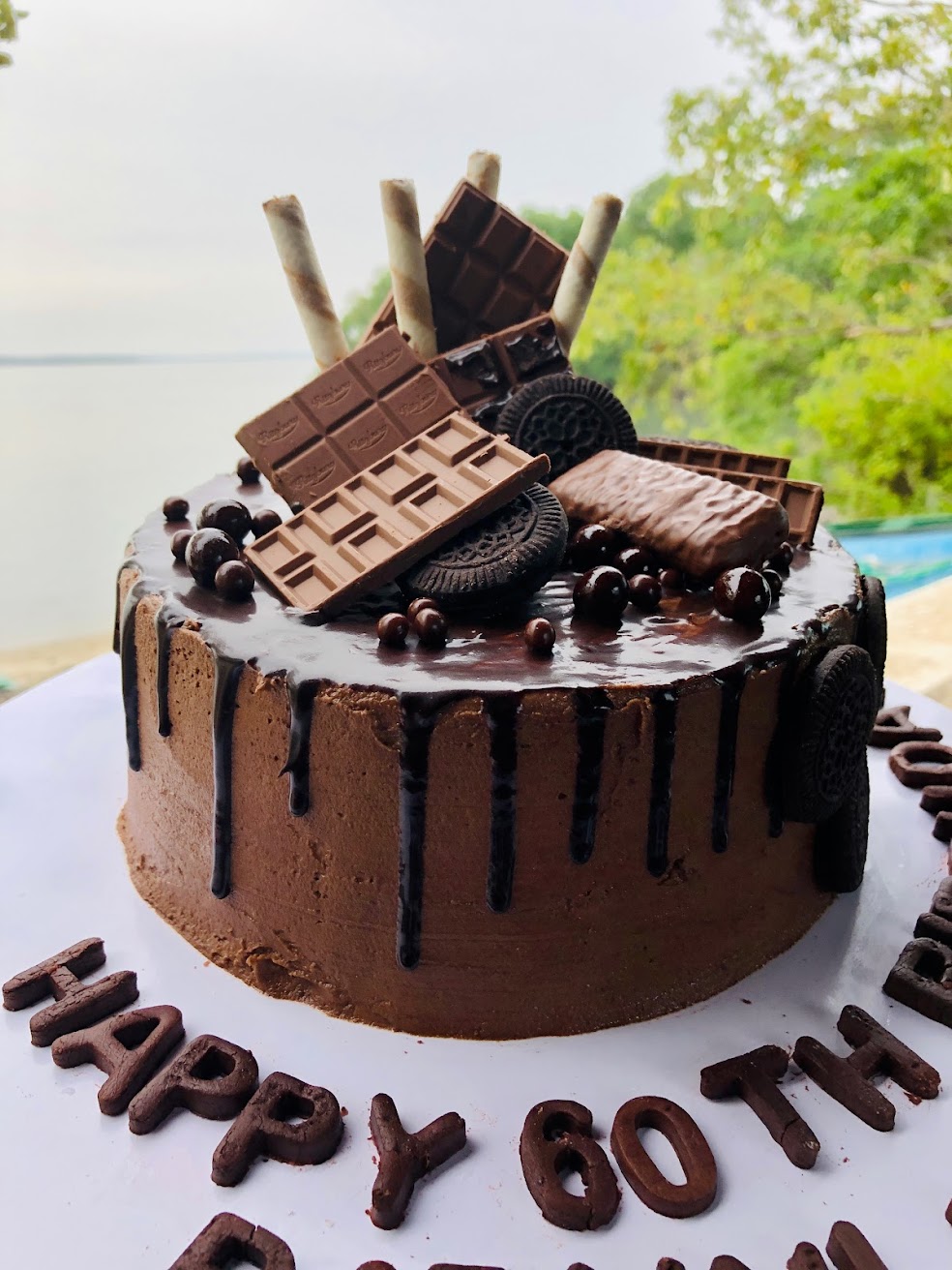 Drip cake with large Chocolate Chips gallery image
