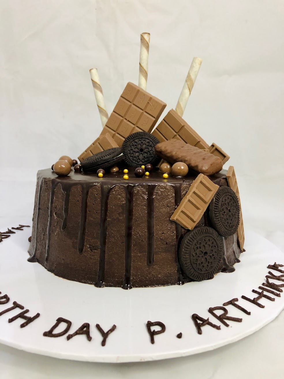 Drip cake for Chocolate Haters - 1kg Cake gallery image