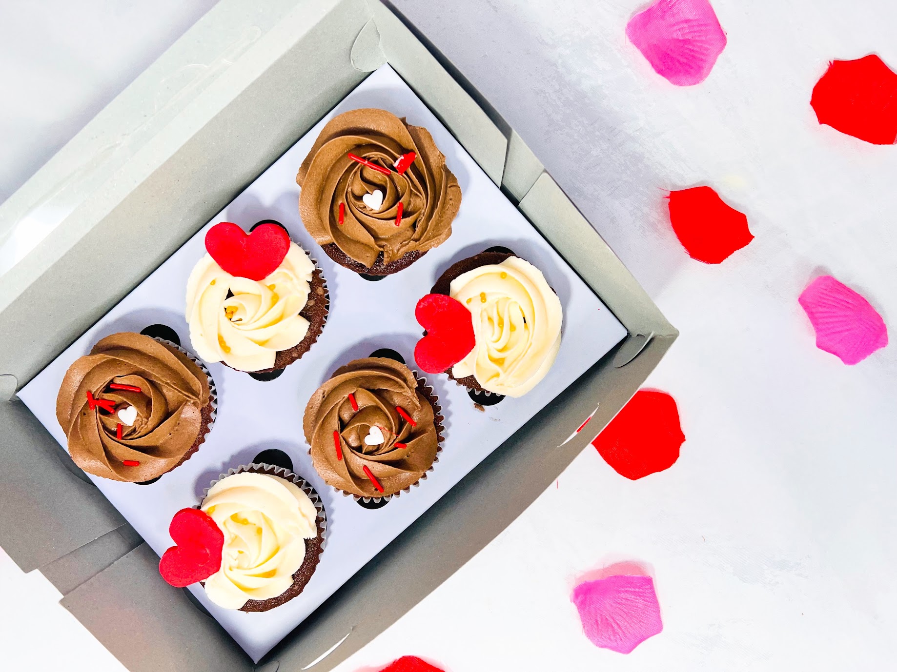 Valentines Cup Cake - 6 PCS — image 4