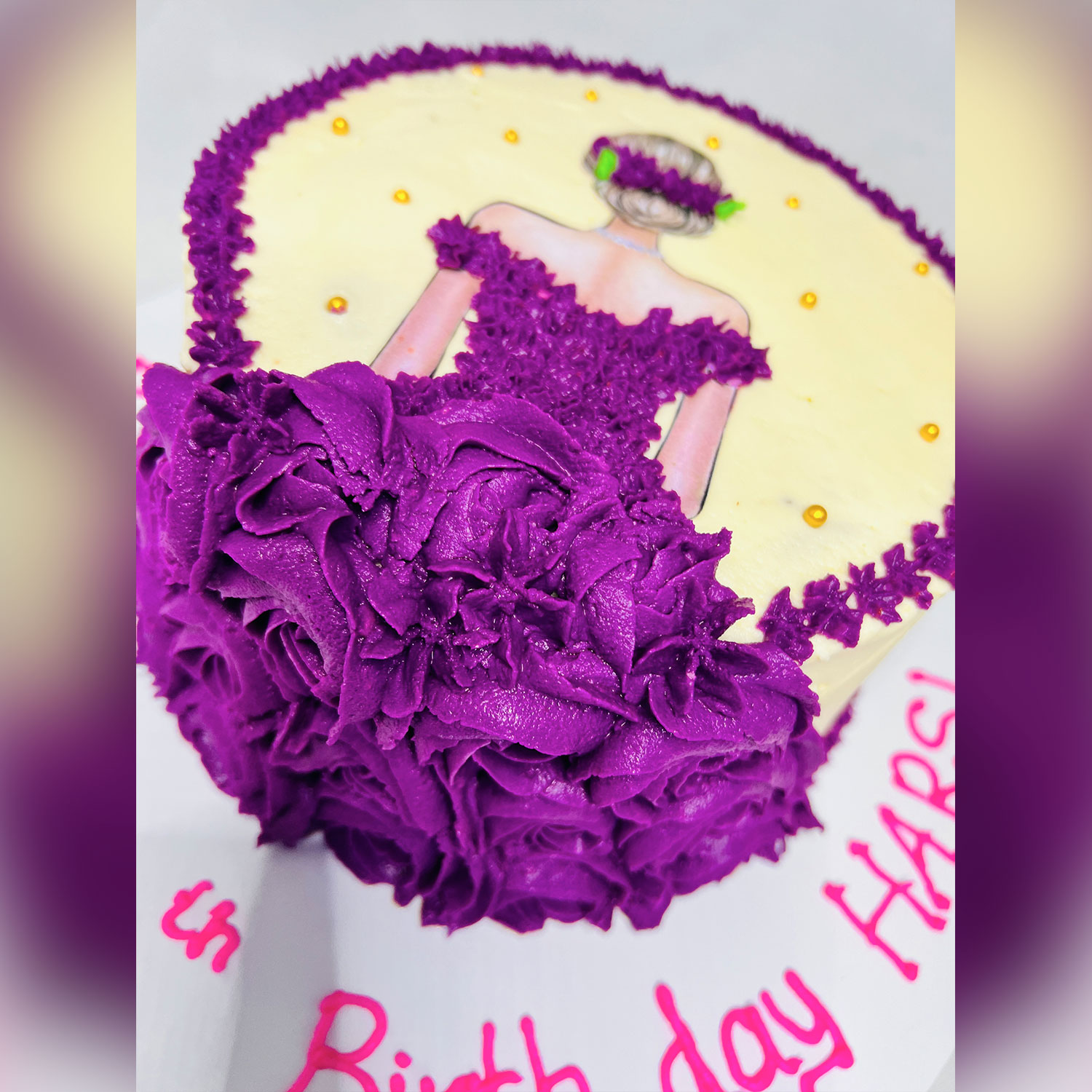 Sweet 16 Birthday Cake - 1kg — image 5