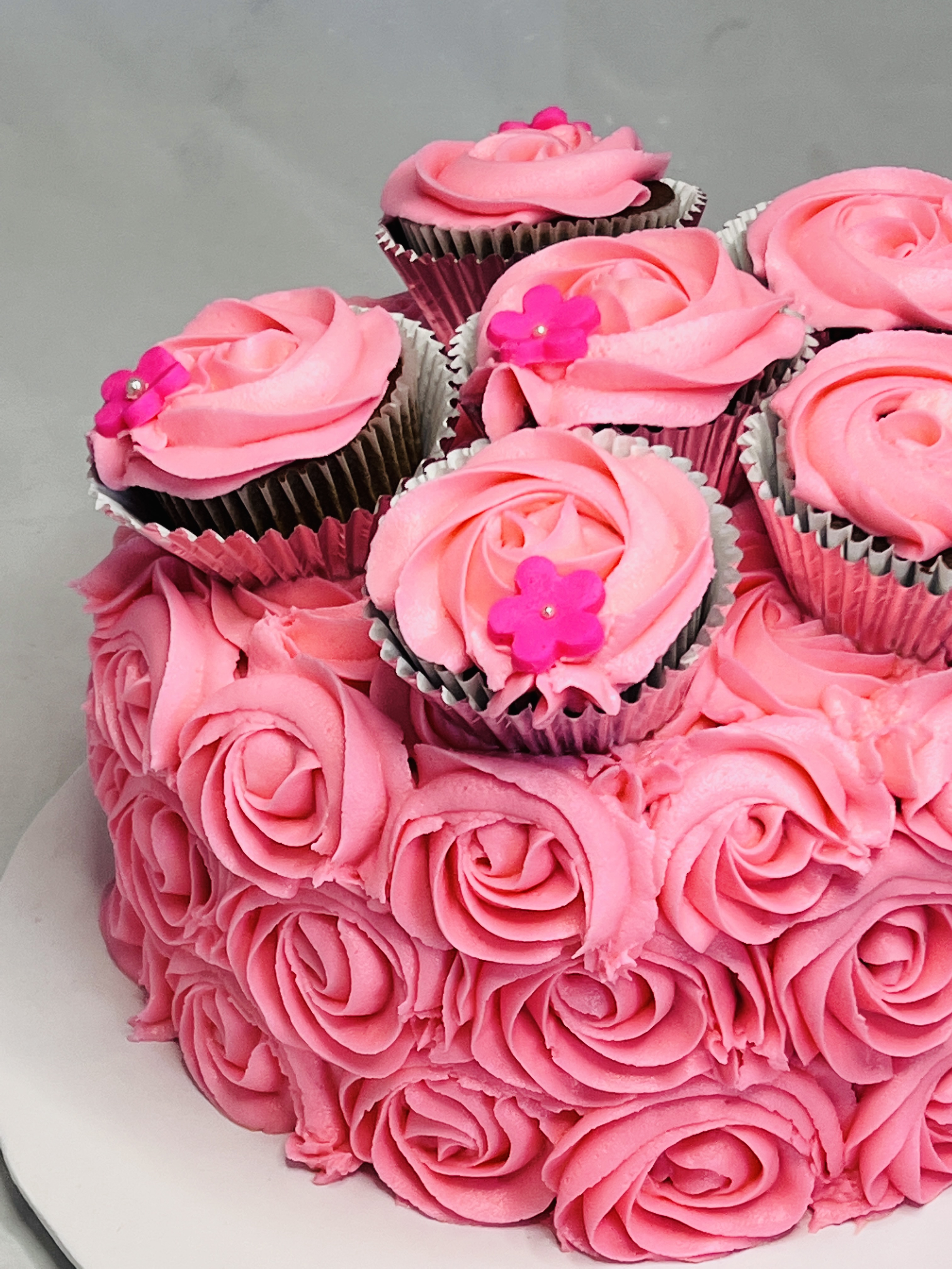Rosette cake