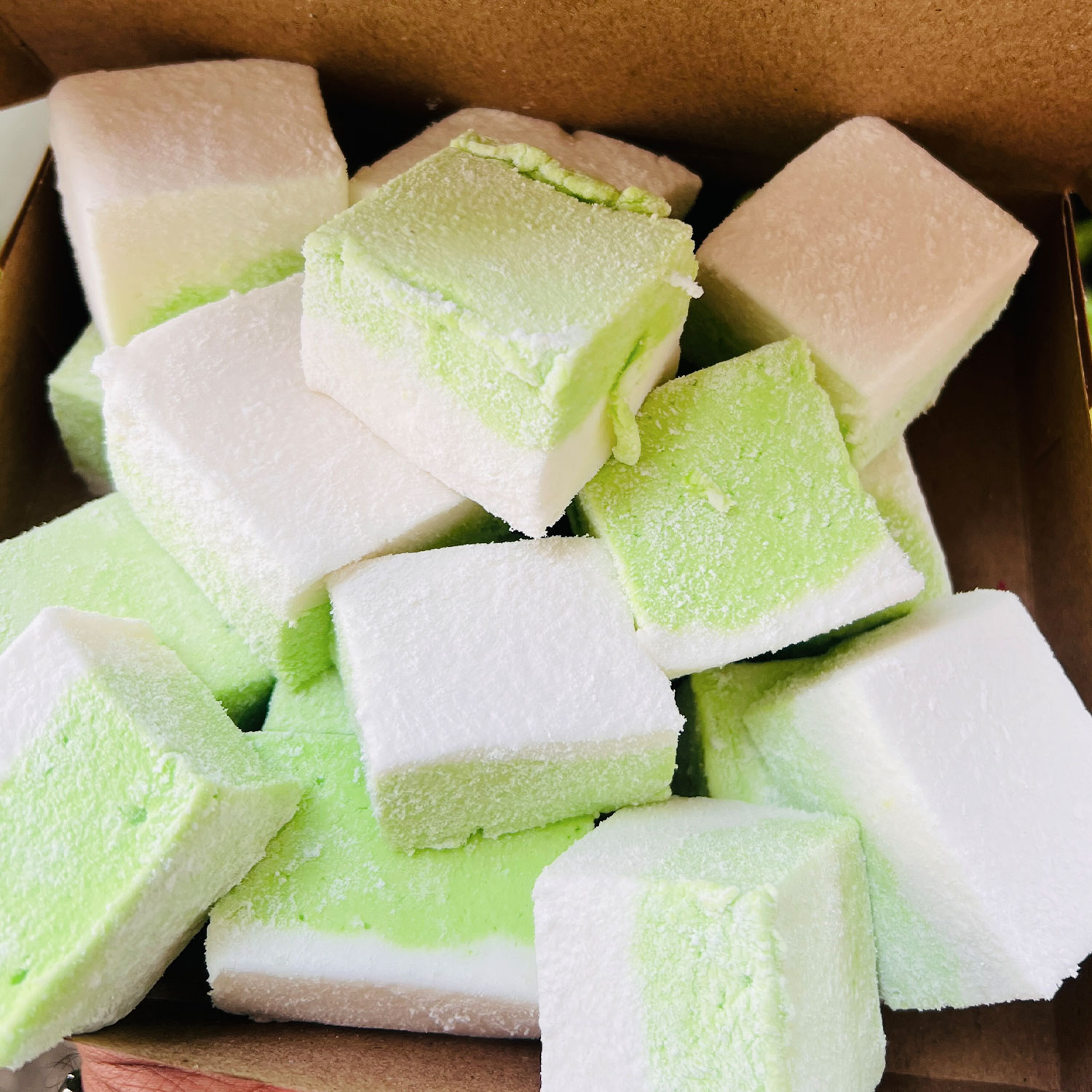 Home made Green Marshmallow - 30pcs gallery image